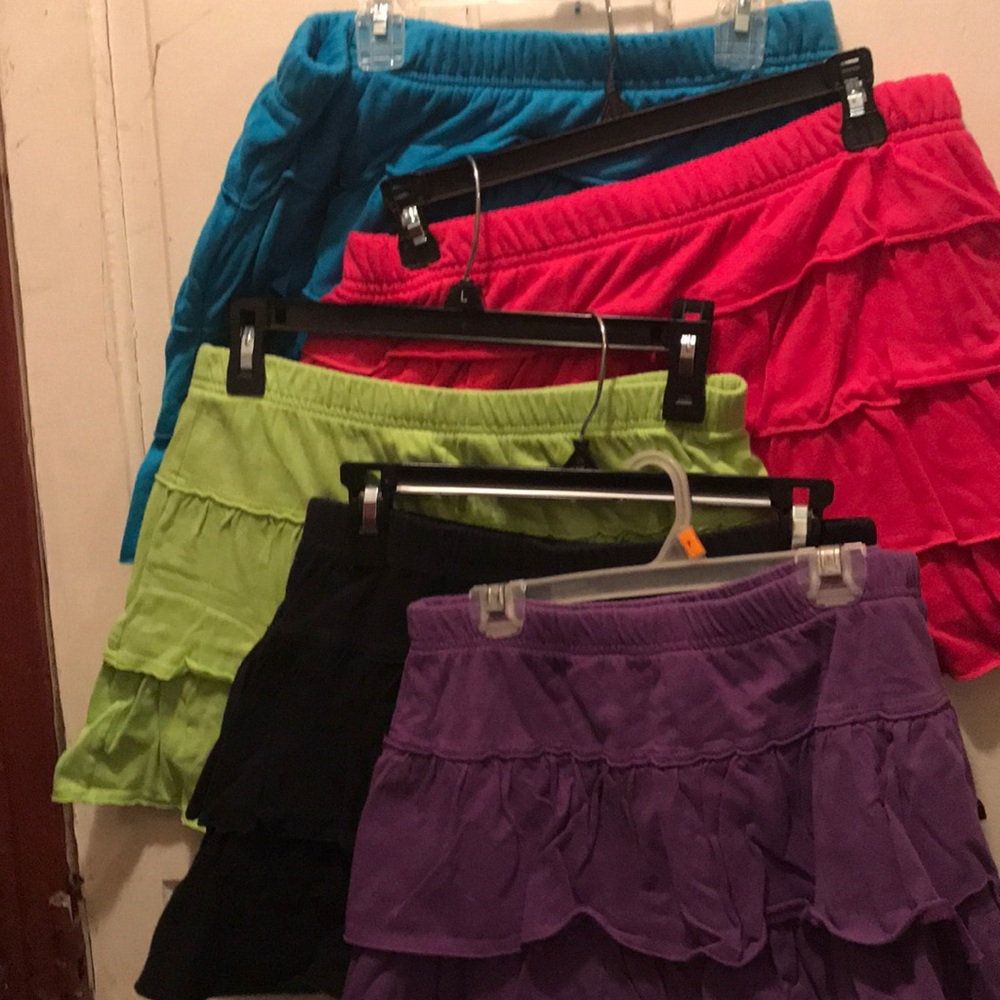 Girl’s plus skorts